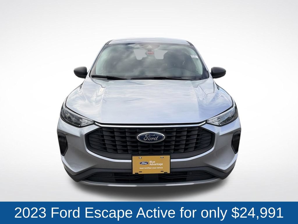 Certified 2023 Ford Escape Active w/ Tech Pack #1 AWD/4WD image 2