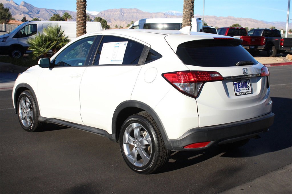 Used 2019 Honda HR-V LX image 5