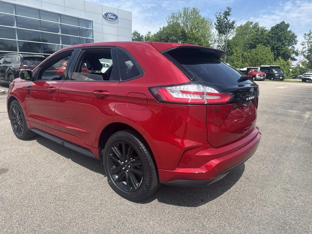 Certified 2023 Ford Edge ST-Line AWD/4WD image 3