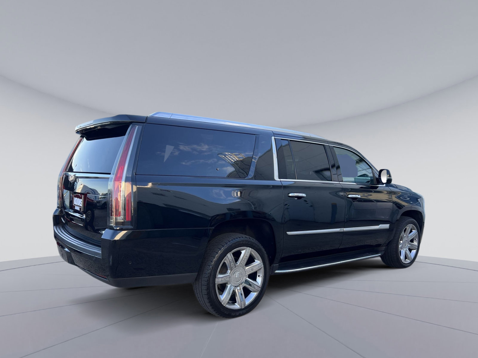 Used 2020 Cadillac Escalade ESV Luxury image 5