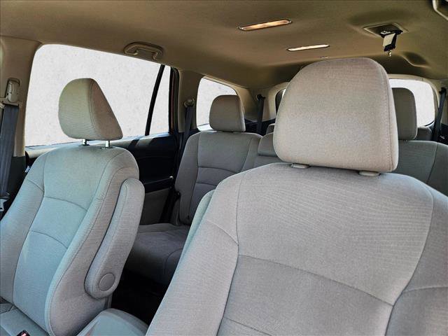 Used 2018 Honda Pilot EX image 9