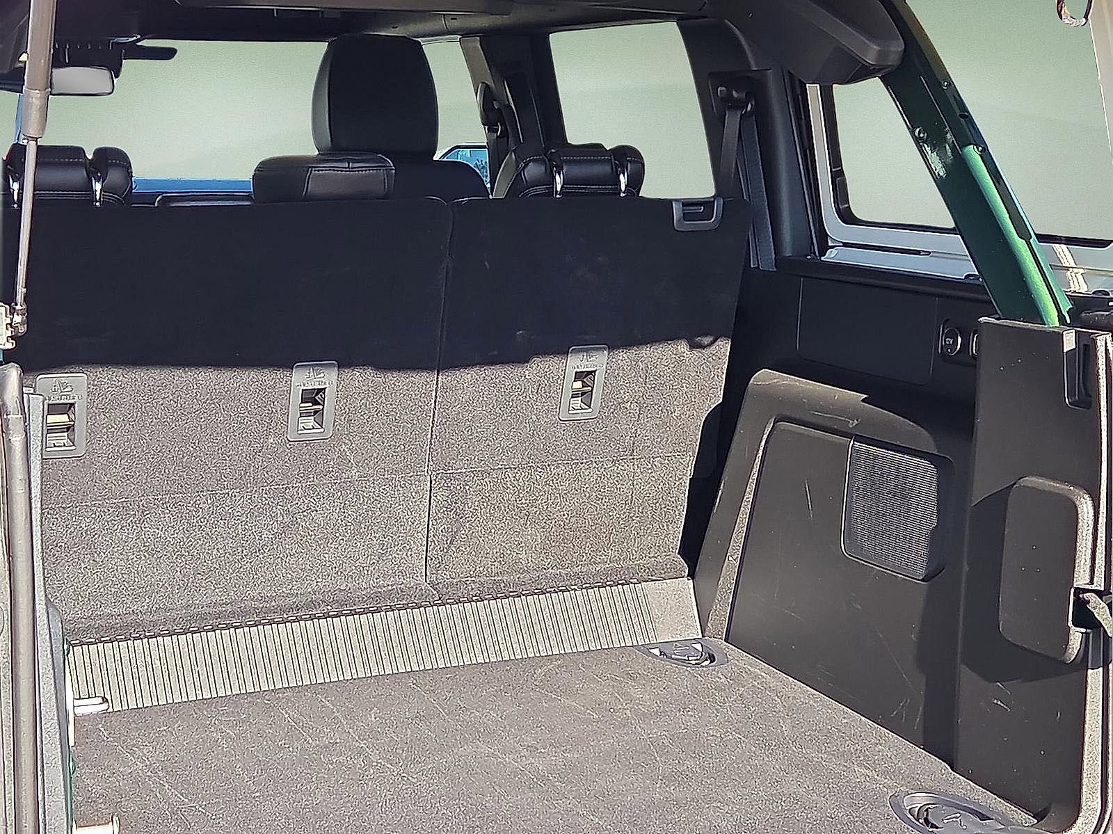 Certified 2025 Ford Bronco Badlands image 8