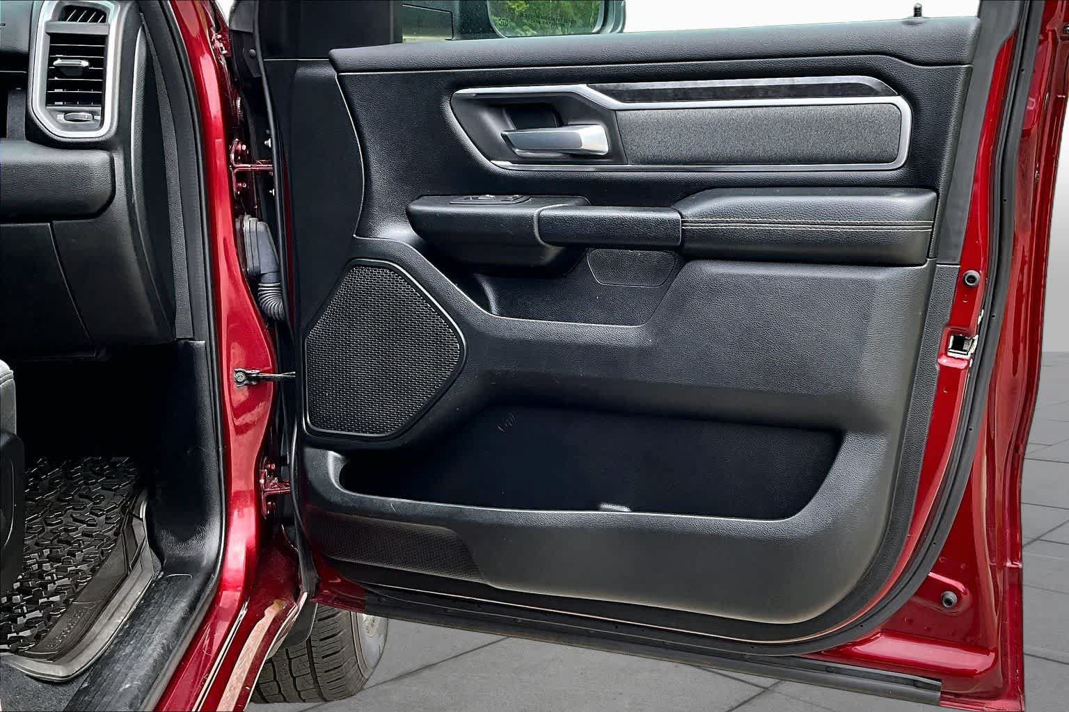 Used 2019 RAM 1500 Big Horn AWD/4WD image 23