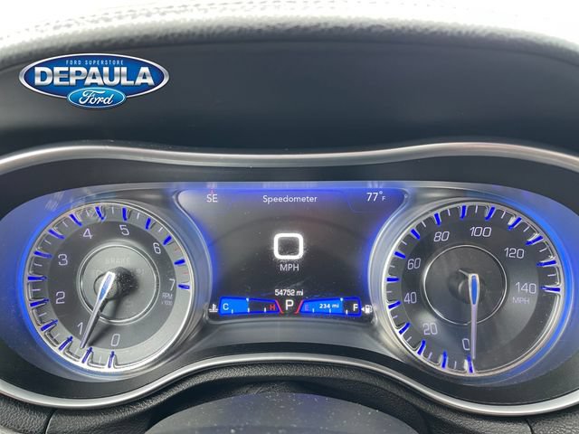 Used 2019 Chrysler 300 Touring w/ Driver Convenience Group AWD/4WD image 2