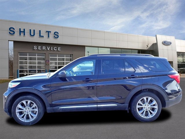 Certified 2023 Ford Explorer XLT w/ Equipment Group 202A image 6