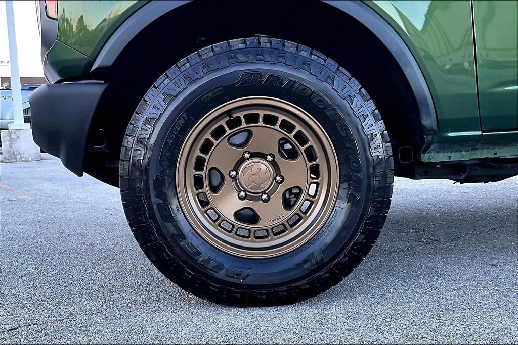 Certified 2024 Ford Bronco Big Bend AWD/4WD image 9