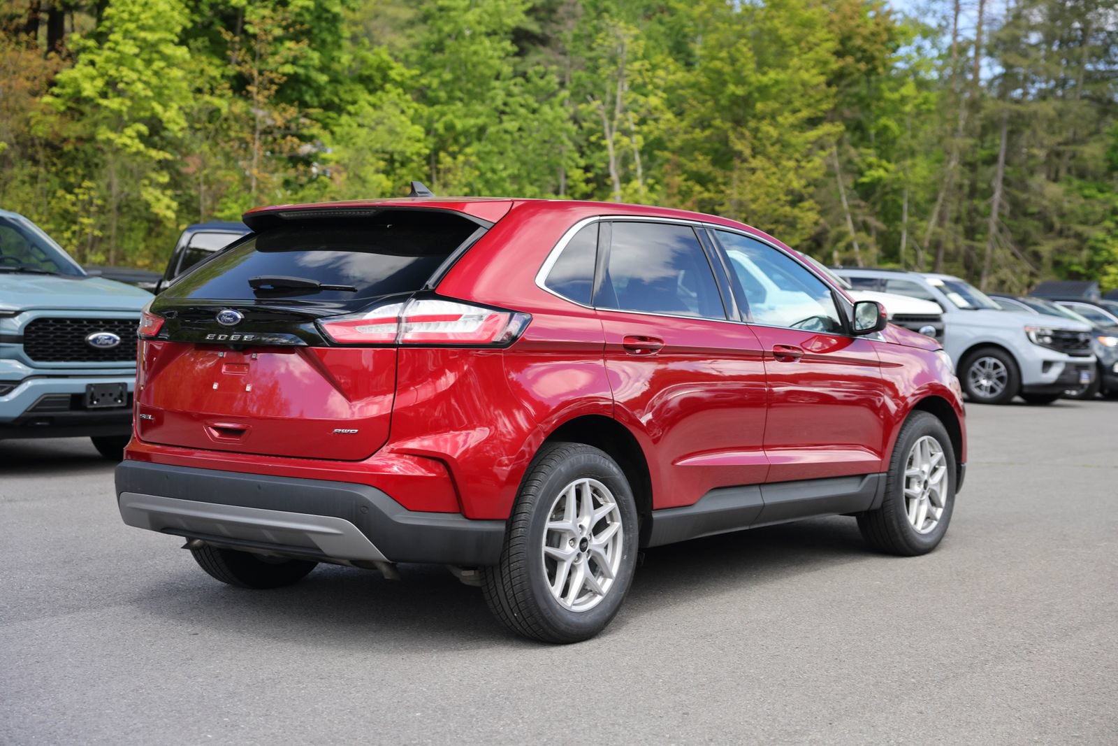 Certified 2023 Ford Edge SEL w/ Convenience Package AWD/4WD image 7