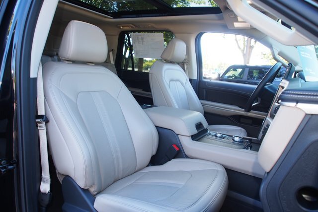 Certified 2024 Ford Expedition Limited AWD/4WD image 11
