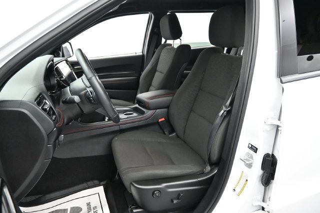 Used 2025 Dodge Durango GT w/ Blacktop Package RWD image 11