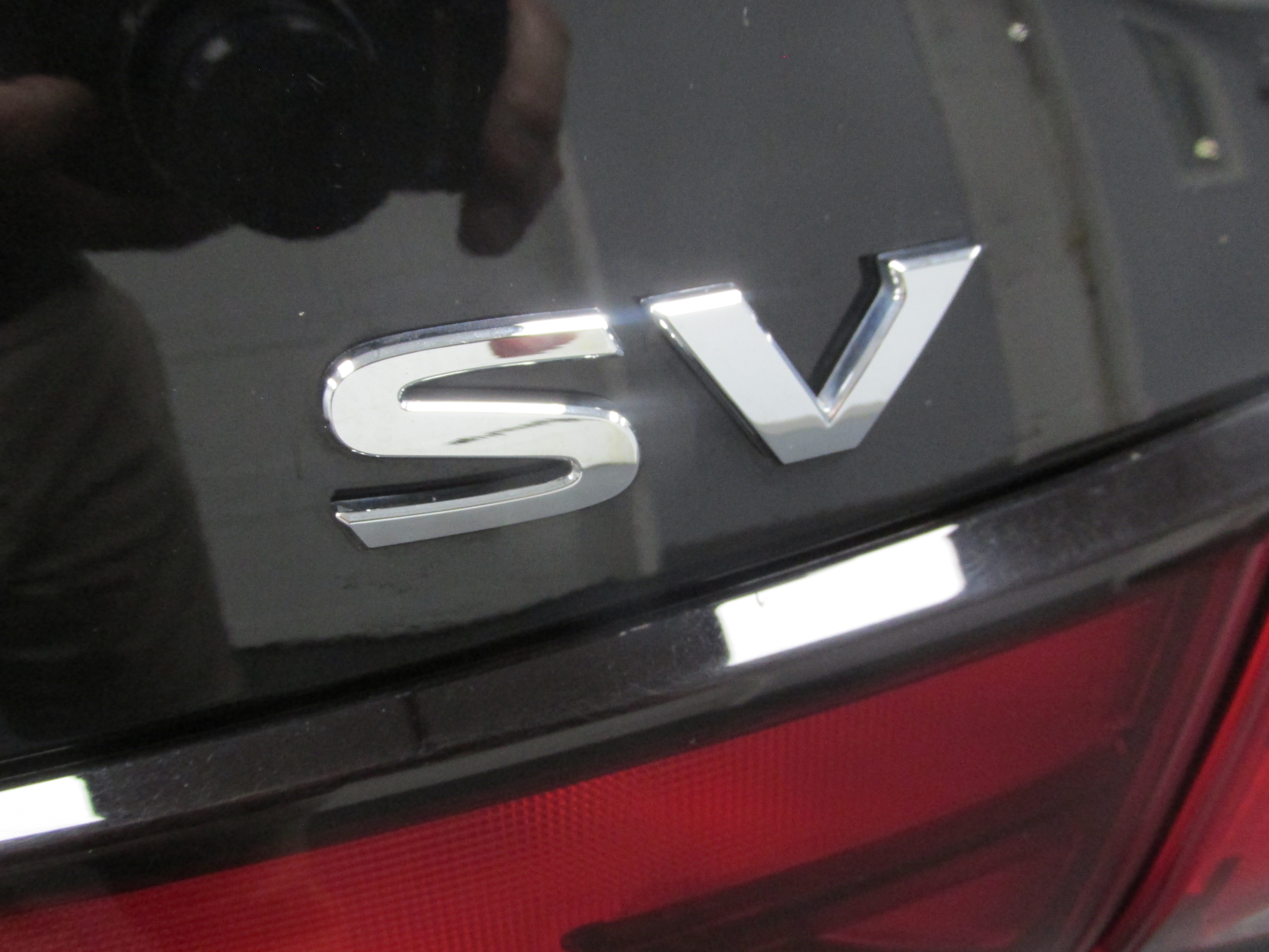 Used 2024 Nissan Sentra SV FWD image 20