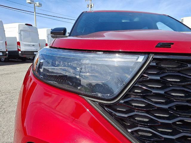 Certified 2023 Ford Explorer ST w/ Equipment Group 401A image 9