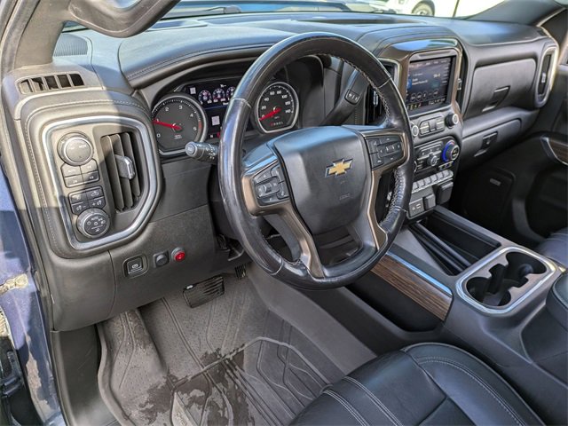 Used 2022 Chevrolet Silverado 2500 High Country w/ Safety Package II image 8