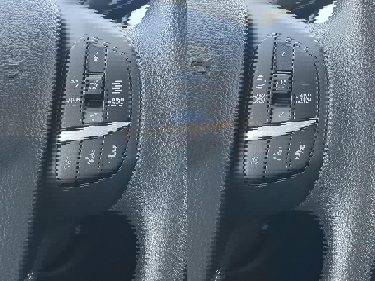 Certified 2020 Ford Escape SE image 24