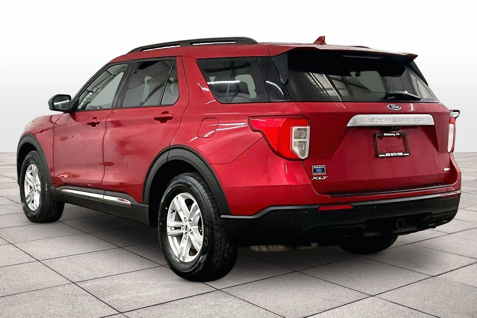 Certified 2020 Ford Explorer XLT w/ Class III Trailer Tow Package image 10