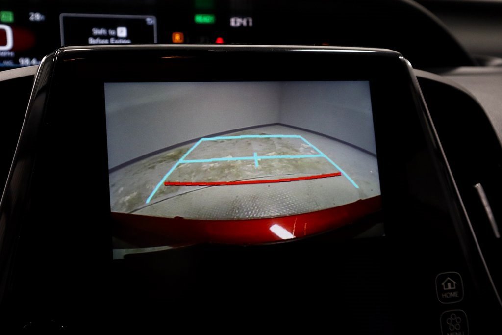 Used 2022 Toyota Prius Prime Limited image 2