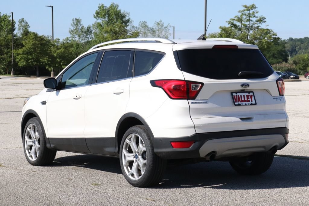 Certified 2019 Ford Escape Titanium AWD/4WD image 7