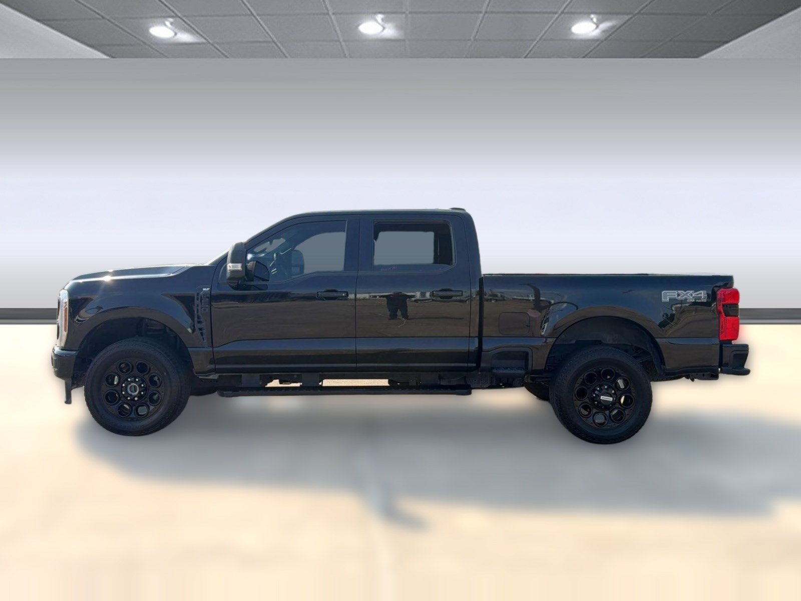 Certified 2025 Ford F250 XLT w/ Black Appearance Package AWD/4WD image 2
