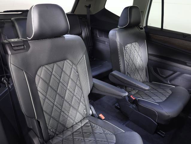 Used 2024 Volkswagen Atlas SEL Premium R-Line image 10