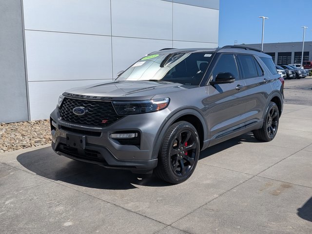 Certified 2023 Ford Explorer ST w/ Equipment Group 401A AWD/4WD image 8
