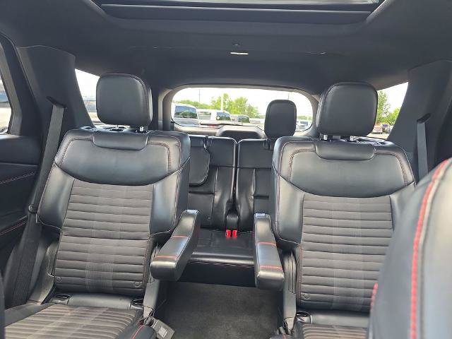 Certified 2025 Ford Explorer ST-Line w/ Premium Package AWD/4WD image 40
