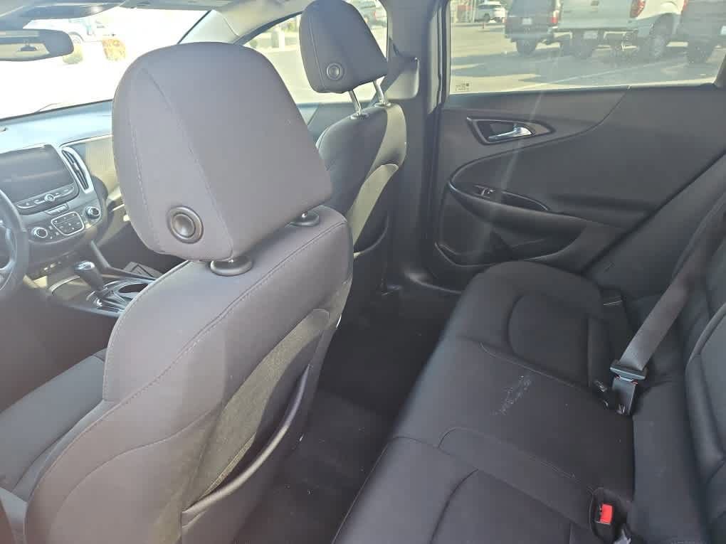 Used 2020 Chevrolet Malibu LT image 11
