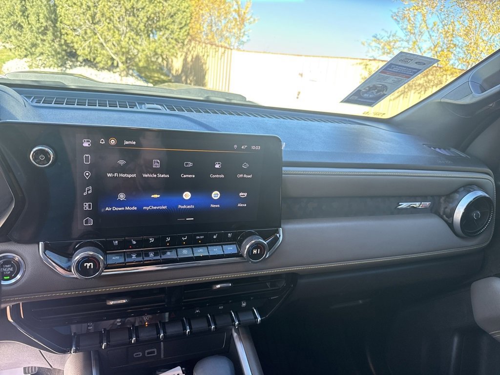 Used 2023 Chevrolet Colorado ZR2 w/ ZR2 Convenience Package III image 12