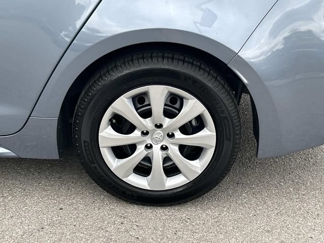 Used 2024 Toyota Corolla LE FWD image 13