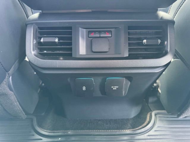 Certified 2022 Ford F150 Platinum w/ Equipment Group 701A High AWD/4WD image 65
