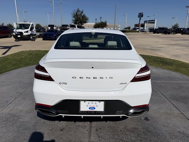 Used 2025 Genesis G70 2.5T image 2