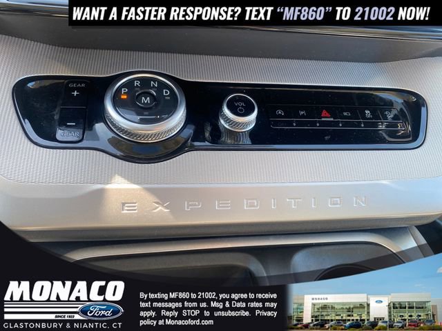 Certified 2025 Ford Expedition Active AWD/4WD image 22