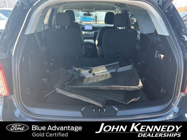 Certified 2022 Ford Explorer XLT w/ Class IV Trailer Tow Package image 13