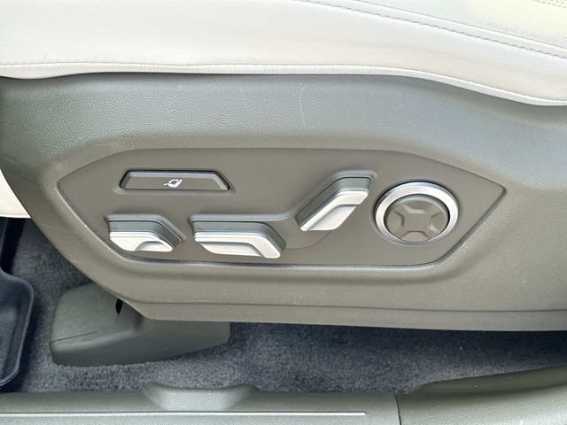 Used 2024 Hyundai Santa Fe Calligraphy AWD/4WD image 28