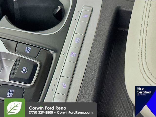 Used 2024 Kia Carnival LX FWD image 22