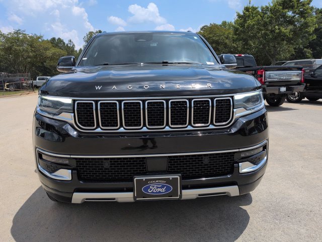 Used 2024 Jeep Wagoneer Series II w/ Flexible Seating Group RWD image 9