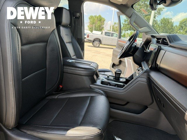 Used 2022 GMC Sierra 1500 Denali w/ Technology Package AWD/4WD image 45