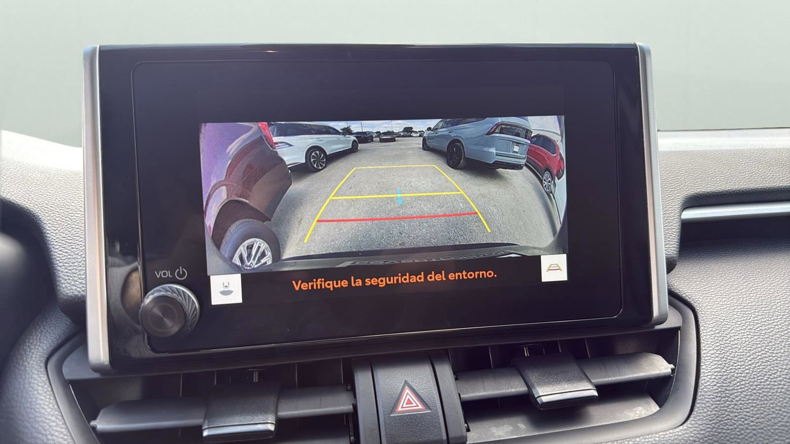 Used 2025 Toyota RAV4 XLE w/ Convenience Package image 19