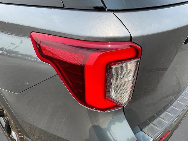 Certified 2023 Ford Explorer ST w/ Technology Package AWD/4WD image 25