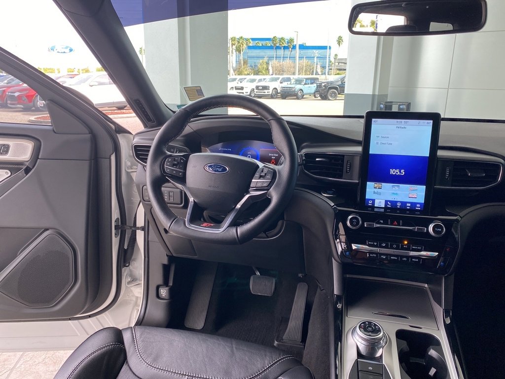 Certified 2024 Ford Explorer ST w/ Equipment Group 401A image 31