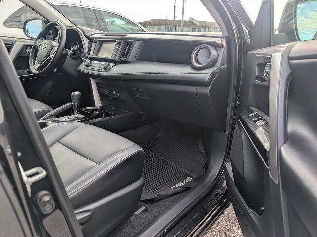 Used 2018 Toyota RAV4 Limited image 22