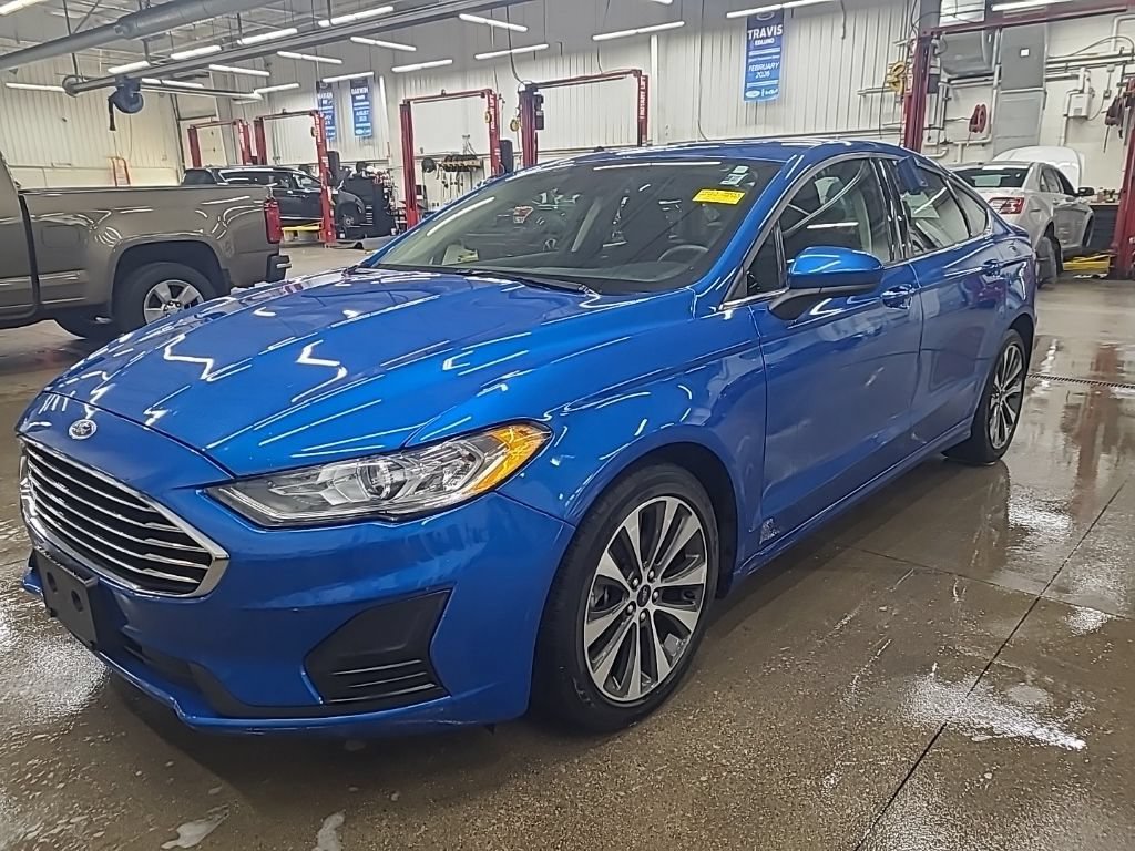 Certified 2020 Ford Fusion SE AWD/4WD image 4
