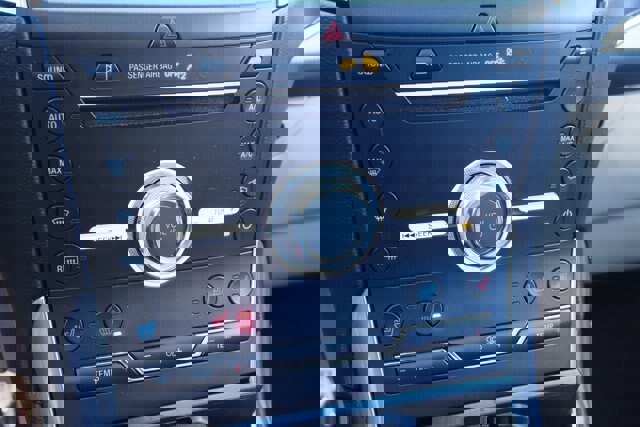 Certified 2019 Ford Edge Titanium w/ Equipment Group 301A image 27