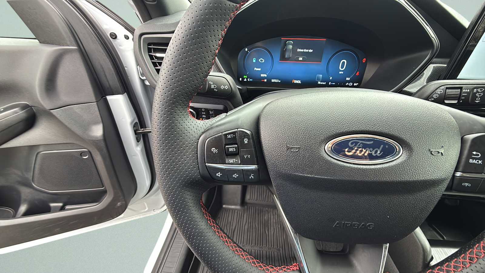 Certified 2025 Ford Escape ST-Line Elite w/ Class II Trailer Tow Package image 28