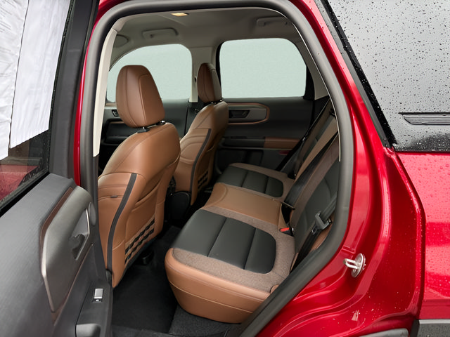 Certified 2025 Ford Bronco Sport Outer Banks w/ Outer Banks Tech Package+ AWD/4WD image 5