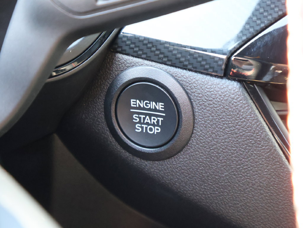 Certified 2026 Ford Escape ST-Line AWD/4WD image 31