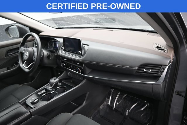 Used 2023 Nissan Rogue S AWD/4WD image 9