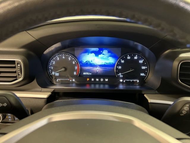 Certified 2021 Ford Explorer XLT w/ Equipment Group 202A image 17