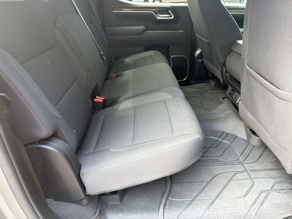 Used 2025 Chevrolet Silverado 1500 RST AWD/4WD image 14