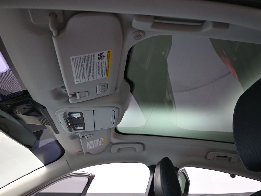 Certified 2021 Ford Mustang Mach-E Premium image 21