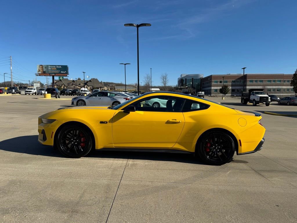 Certified 2024 Ford Mustang GT Premium image 2