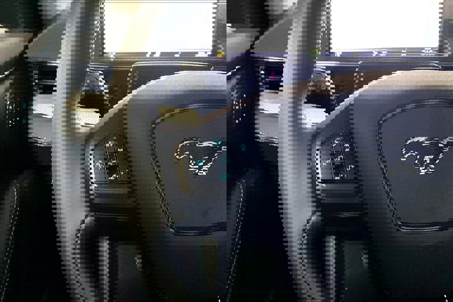 Certified 2022 Ford Mustang Mach-E Select w/ Comfort/Technology Package image 22